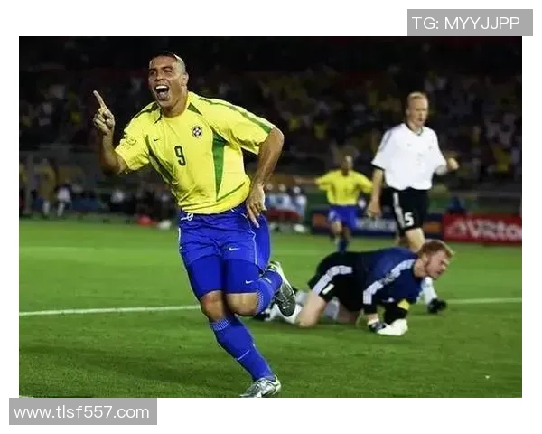 欧洲足球巨星的风采与成就解析谁是当今顶尖球员的代表